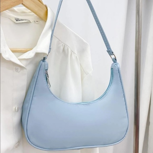 SHEIN Handbags - 🌺 Baby blue minimalist nylon baguette bag